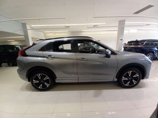 MITSUBISHI-ECLIPSE CROSS-1.5 MIVEC TURBO GASOLINA HPE CVT MITSUBISHI-ECLIPSE CROSS-2024