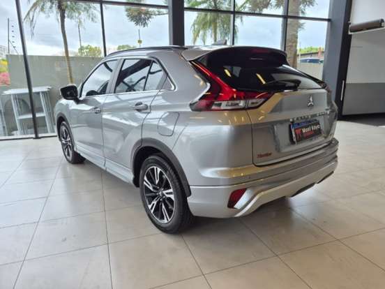 MITSUBISHI-ECLIPSE CROSS-1.5 MIVEC TURBO GASOLINA HPE CVT MITSUBISHI-ECLIPSE CROSS-2023