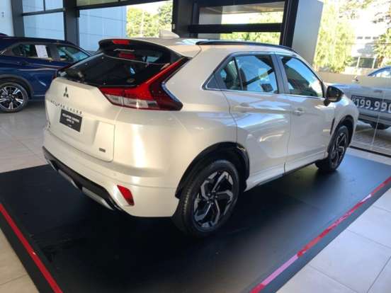 MITSUBISHI-ECLIPSE CROSS-2026