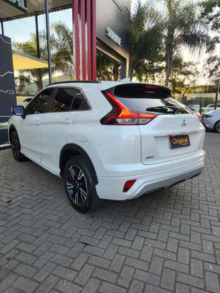MITSUBISHI-ECLIPSE CROSS-1.5 MIVEC TURBO GASOLINA HPE-S S-AWC CVT MITSUBISHI-ECLIPSE CROSS-2024