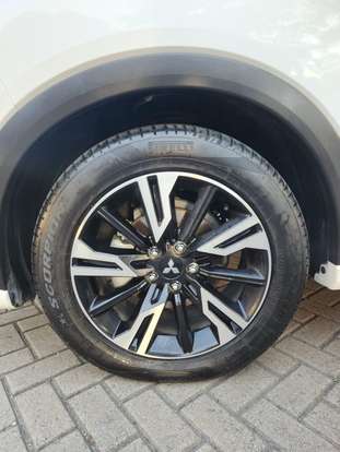 MITSUBISHI-ECLIPSE CROSS-1.5 MIVEC TURBO GASOLINA HPE-S S-AWC CVT MITSUBISHI-ECLIPSE CROSS-2024