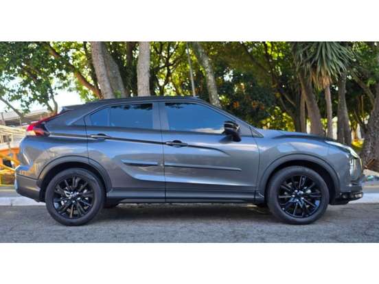MITSUBISHI-ECLIPSE CROSS-1.5 MIVEC TURBO GASOLINA HPE-S S-AWC CVT MITSUBISHI-ECLIPSE CROSS-2022