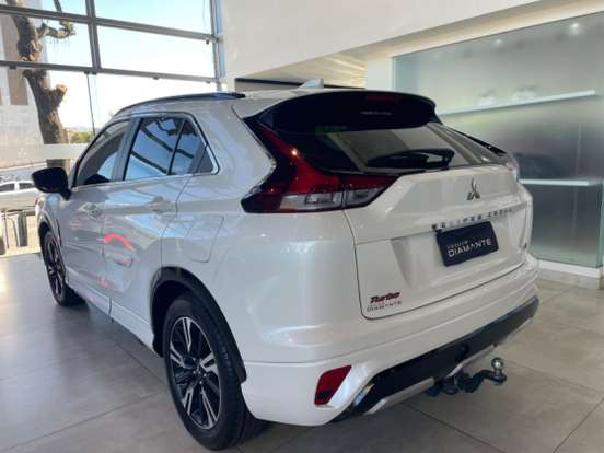 MITSUBISHI-ECLIPSE CROSS-1.5 MIVEC TURBO GASOLINA HPE-S S-AWC CVT MITSUBISHI-ECLIPSE CROSS-2024