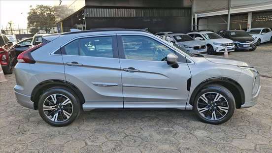 MITSUBISHI-ECLIPSE CROSS-2024
