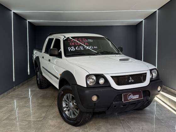 MITSUBISHI L200 2.5 GL 4X4 CD 8V TURBO DIESEL 4P MANUAL