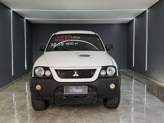 MITSUBISHI-L200-2.5 GL 4X4 CD 8V TURBO DIESEL 4P MANUAL MITSUBISHI-L200-2011