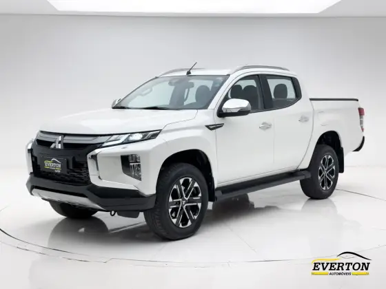 MITSUBISHI L200 TRITON 2.4 16V TURBO DIESEL SPORT HPE-S CD 4P 4X4 AUTOMÁTICO