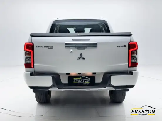 MITSUBISHI-L200 TRITON-2022
