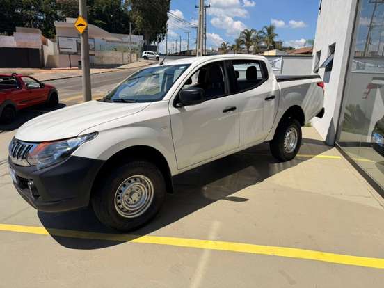 MITSUBISHI-L200 TRITON-2021