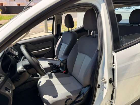 MITSUBISHI-L200 TRITON-2021