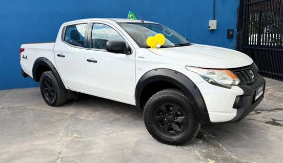 MITSUBISHI-L200 TRITON-2021