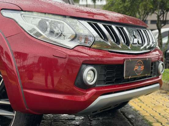MITSUBISHI-L200 TRITON-2017