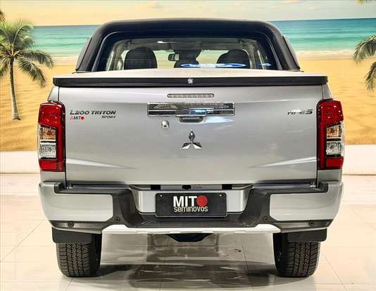 MITSUBISHI-L200 TRITON-2024