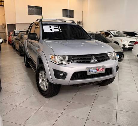 MITSUBISHI L200 TRITON 2.4 HLS 4X2 CD 16V FLEX 4P MANUAL