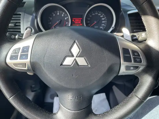 MITSUBISHI-LANCER-2.0 HL 16V GASOLINA 4P AUTOMÁTICO MITSUBISHI-LANCER-2018