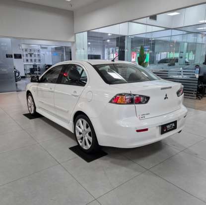 MITSUBISHI-LANCER-2.0 CVT 16V GASOLINA 4P AUTOMÁTICO MITSUBISHI-LANCER-2013