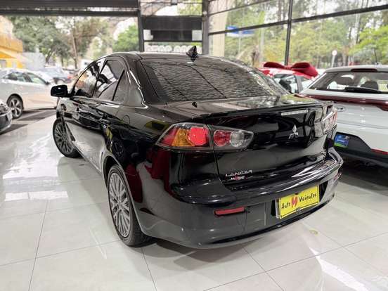MITSUBISHI-LANCER-2.0 HL 16V GASOLINA 4P AUTOMÁTICO MITSUBISHI-LANCER-2018