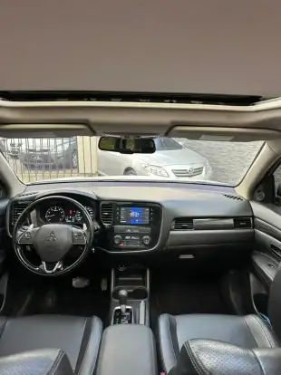 MITSUBISHI-OUTLANDER-2.0 16V GASOLINA 4P AUTOMÁTICO MITSUBISHI-OUTLANDER-2015