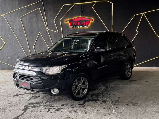 MITSUBISHI-OUTLANDER-2.0 16V GASOLINA 4P AUTOMÁTICO MITSUBISHI-OUTLANDER-2014