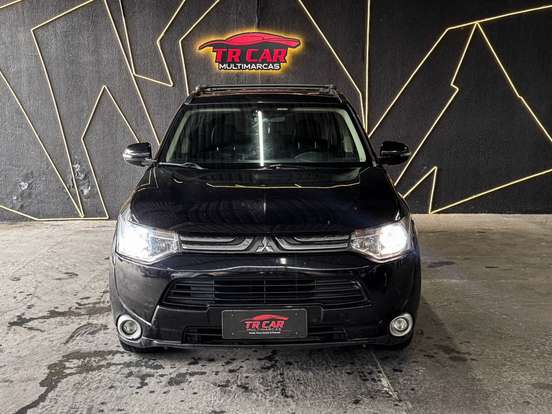 MITSUBISHI-OUTLANDER-2014