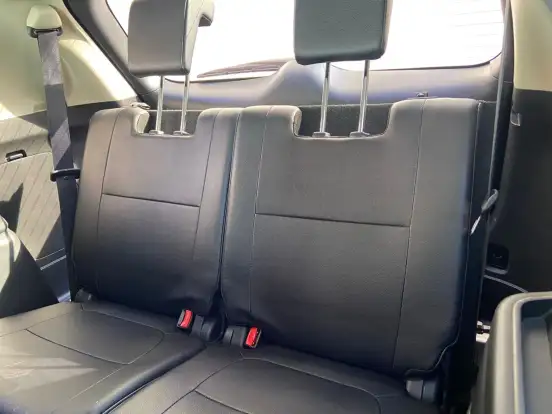 MITSUBISHI-OUTLANDER-2016