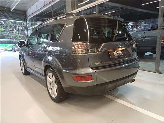 MITSUBISHI-OUTLANDER-3.0 4X4 V6 24V GASOLINA 4P AUTOMÁTICO MITSUBISHI-OUTLANDER-2012