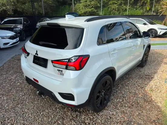 MITSUBISHI-OUTLANDER SPORT-2.0 MIVEC FLEX HPE AWD AUTOMÁTICO MITSUBISHI-OUTLANDER SPORT-2021