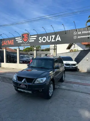 MITSUBISHI PAJERO 2.5 HD 4X4 8V TURBO INTERCOOLER DIESEL 4P MANUAL