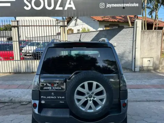MITSUBISHI-PAJERO-2.5 HD 4X4 8V TURBO INTERCOOLER DIESEL 4P MANUAL MITSUBISHI-PAJERO-2012