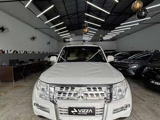 MITSUBISHI-PAJERO FULL-3.2 HPE 4X4 16V TURBO INTERCOOLER DIESEL 4P AUTOMÁTICO MITSUBISHI-PAJERO FULL-2014