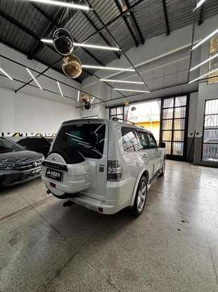 MITSUBISHI-PAJERO FULL-2014