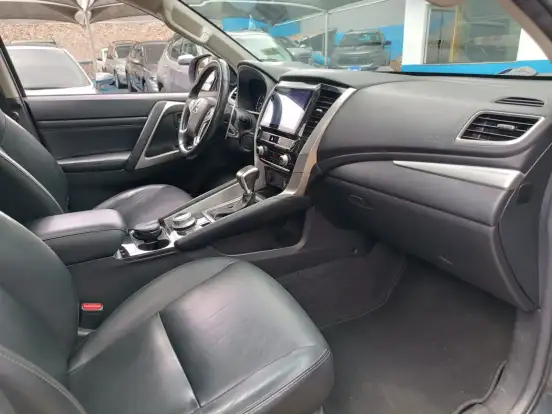 MITSUBISHI-PAJERO SPORT-2.4 16V MIVEC TURBO DIESEL HPE AWD AUTOMÁTICO MITSUBISHI-PAJERO SPORT-2021