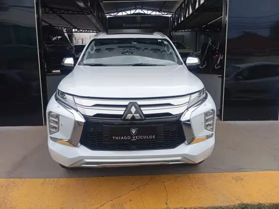 MITSUBISHI-PAJERO SPORT-2.4 16V MIVEC TURBO DIESEL HPE-S AWD AUTOMÁTICO MITSUBISHI-PAJERO SPORT-2022