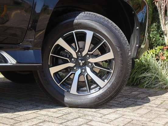 MITSUBISHI-PAJERO SPORT-2.4 16V MIVEC TURBO DIESEL HPE AWD AUTOMÁTICO MITSUBISHI-PAJERO SPORT-2019