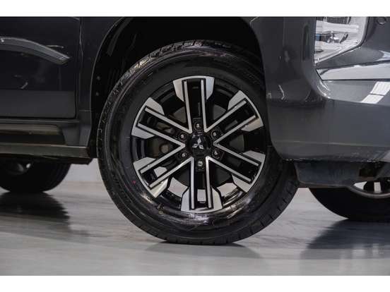 MITSUBISHI-PAJERO SPORT-2021