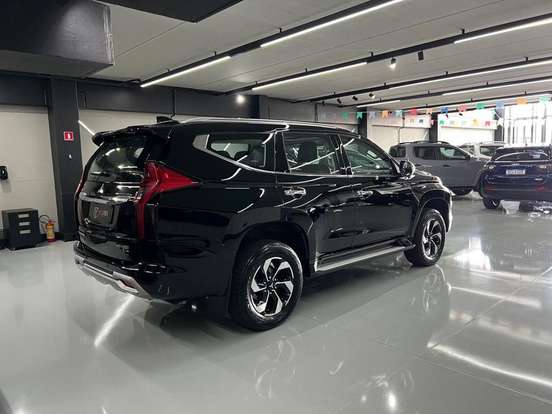 MITSUBISHI-PAJERO SPORT-2024