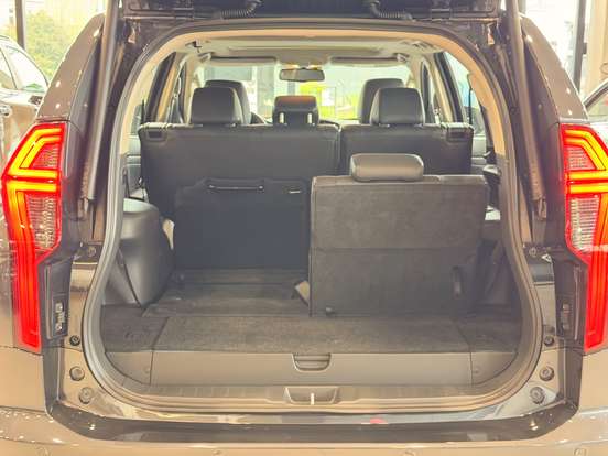 MITSUBISHI-PAJERO SPORT-2024