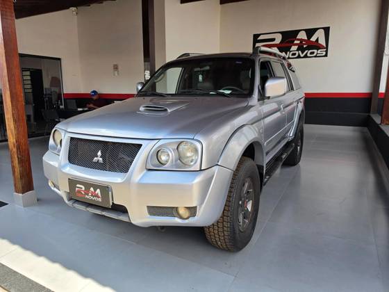 MITSUBISHI PAJERO SPORT 2.5 HPE 4X4 8V TURBO INTERCOOLER DIESEL 4P AUTOMÁTICO