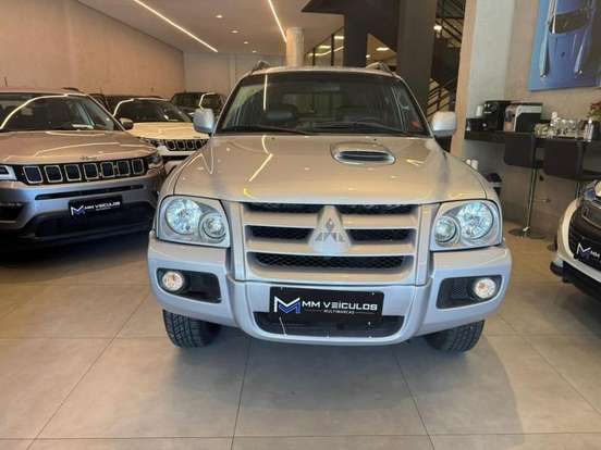 MITSUBISHI-PAJERO SPORT-2010