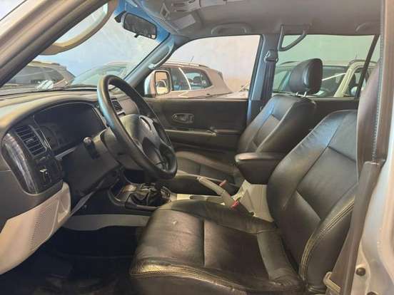 MITSUBISHI-PAJERO SPORT-2010