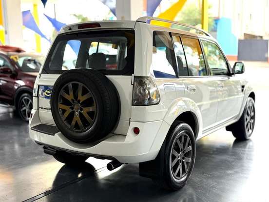 MITSUBISHI-PAJERO TR4-2.0 4X2 16V 140CV FLEX 4P AUTOMÁTICO MITSUBISHI-PAJERO TR4-2014