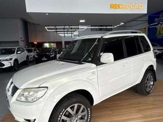MITSUBISHI-PAJERO TR4-2.0 4X2 16V 140CV FLEX 4P AUTOMÁTICO MITSUBISHI-PAJERO TR4-2012