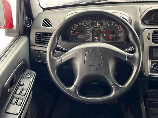 MITSUBISHI-PAJERO TR4-2.0 4X2 16V 140CV FLEX 4P MANUAL MITSUBISHI-PAJERO TR4-2008