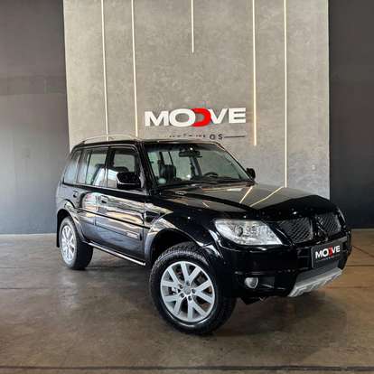MITSUBISHI-PAJERO TR4-2010