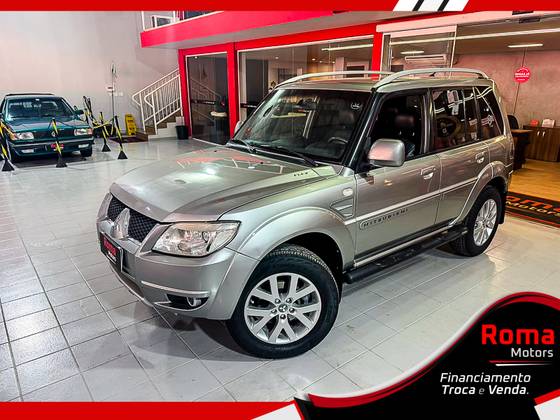 MITSUBISHI PAJERO TR4 2.0 4X4 16V 140CV FLEX 4P MANUAL