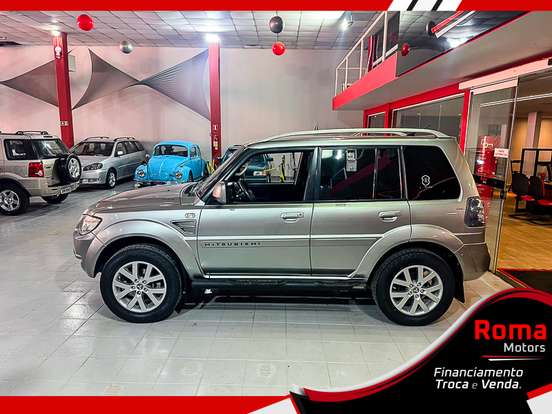 MITSUBISHI-PAJERO TR4-2011