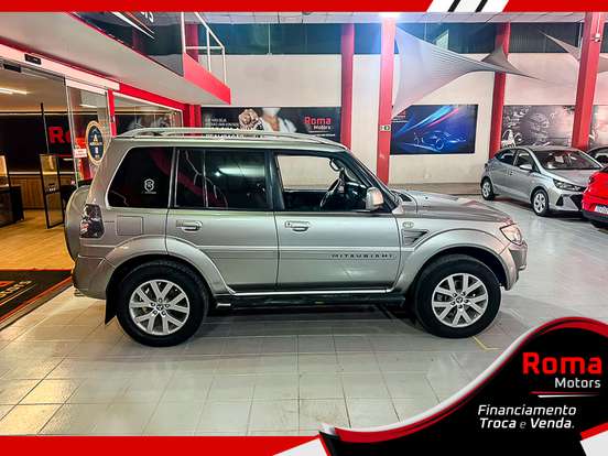 MITSUBISHI-PAJERO TR4-2.0 4X4 16V 140CV FLEX 4P MANUAL MITSUBISHI-PAJERO TR4-2011