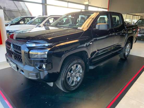 MITSUBISHI-TRITON-2.4 BITURBO DIESEL CD GLS 4X4 AUTOMÁTICO MITSUBISHI-TRITON-2026