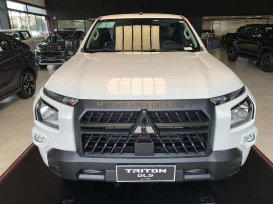 MITSUBISHI-TRITON-2.4 BITURBO DIESEL CD GLS 4X4 AUTOMÁTICO MITSUBISHI-TRITON-2026