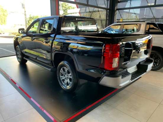 MITSUBISHI-TRITON-2.4 BITURBO DIESEL CD GLS 4X4 AUTOMÁTICO MITSUBISHI-TRITON-2026